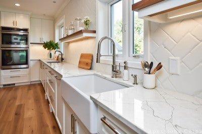 Flat edge Calacatta Cracked White quartz countertops